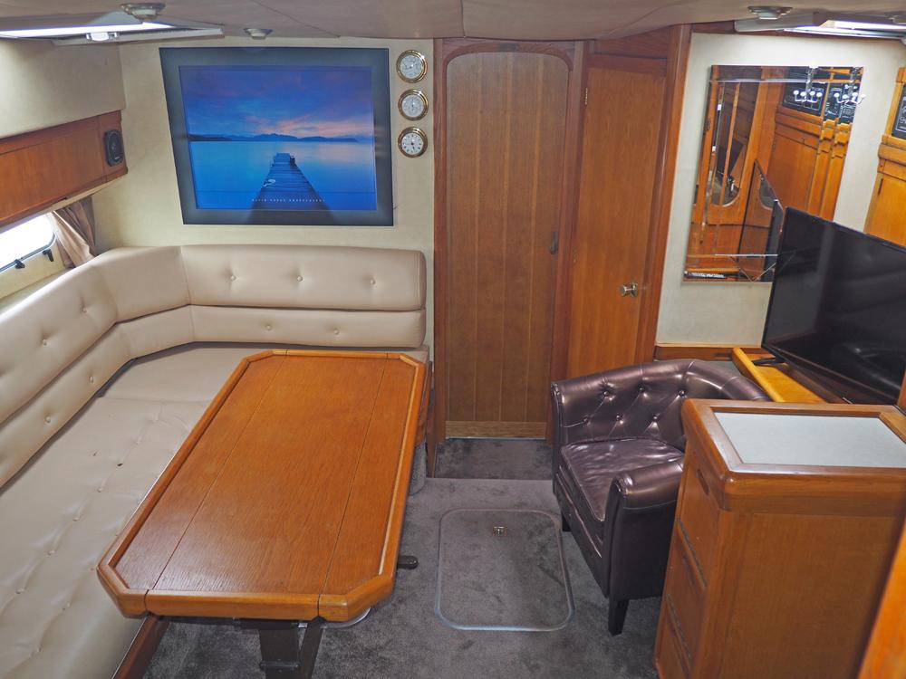 Salon, Innenausstattung